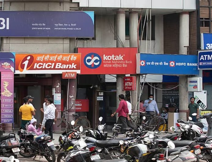 Bank Strike: UFBU की 3 दिवसीय हड़ताल से पहले राहत, RBI ने रविवार 27 सितंबर को सरकारी बैंक खोलने का दिया आदेश