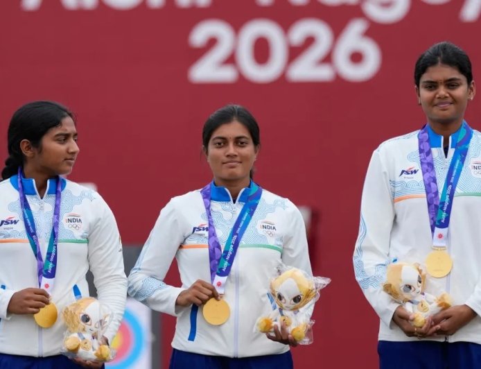 Asian Games Archery: भारतीय महिला कंपाउंड टीम ने रचा इतिहास, वर्ल्ड रिकॉर्ड की बराबरी कर जीता गोल्ड मेडल