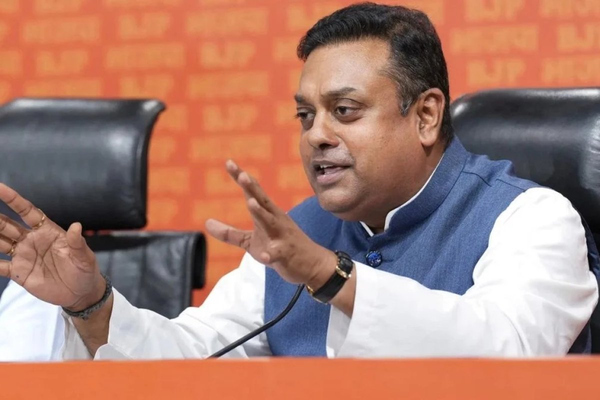 BJP vs Congress: संबित पात्रा ने राहुल गांधी पर साधा निशाना, कहा- लोकतांत्रिक जनादेश को नकार कर सत्ता परिवर्तन की हो रही कोशिश