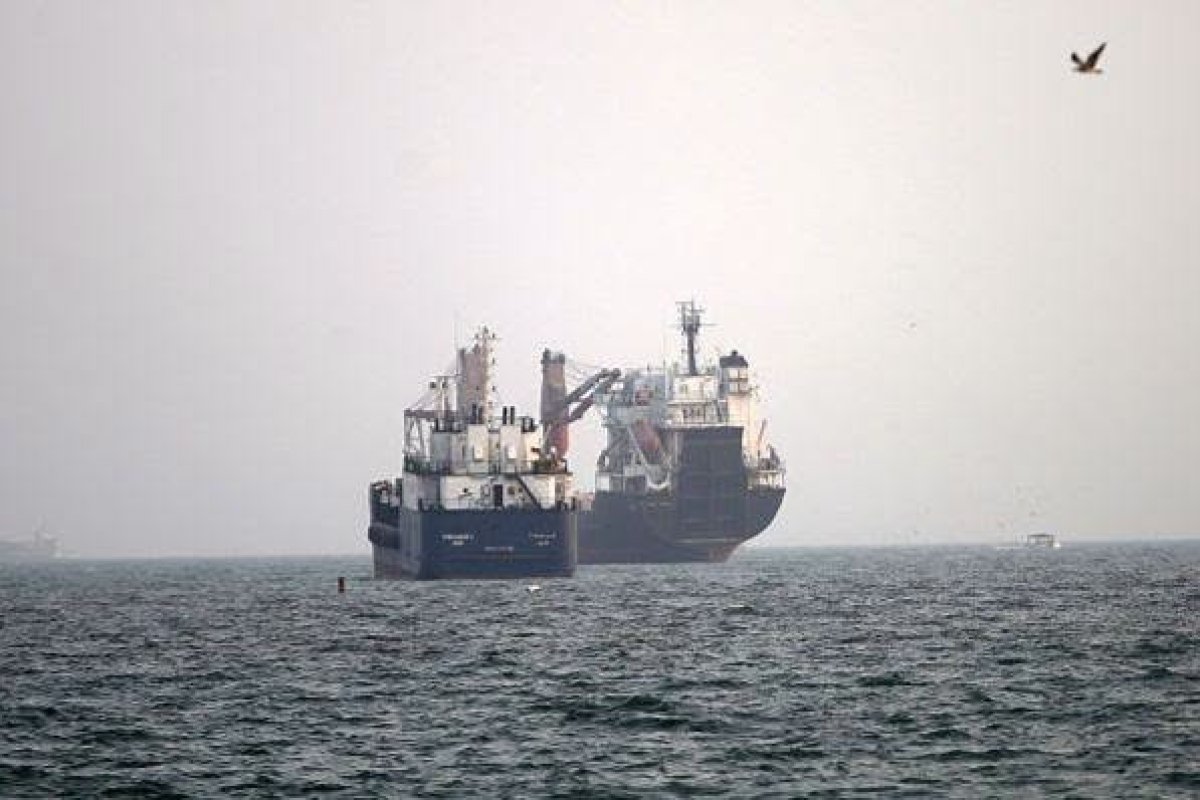 ओमान तट के पास तेल टैंकर MT Petro Dolphin पर ड्रोन हमला, 9 भारतीय नाविक सुरक्षित बचाए गए, 2 लापता
