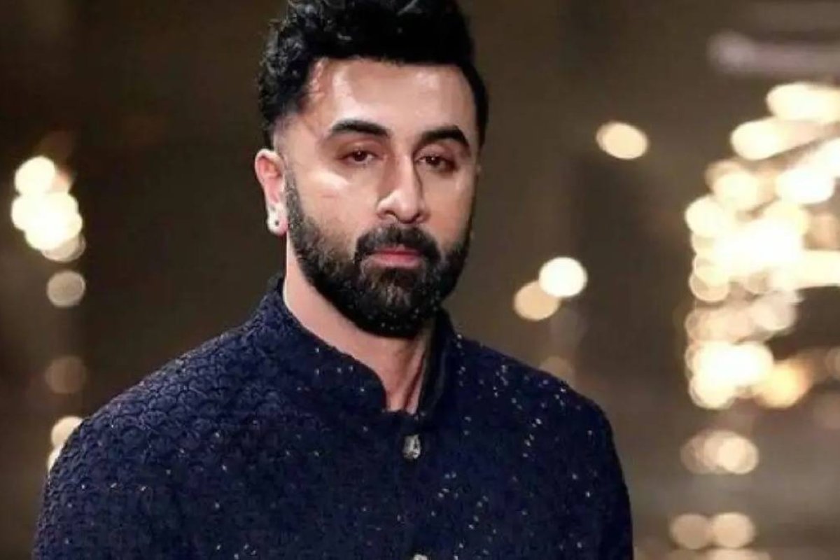 Ranbir Kapoor Statement - कोलकाता में दशहरा कार्यक्रम के बयान पर रणबीर कपूर ने मांगी माफी, चेन्नई में दी सफाई