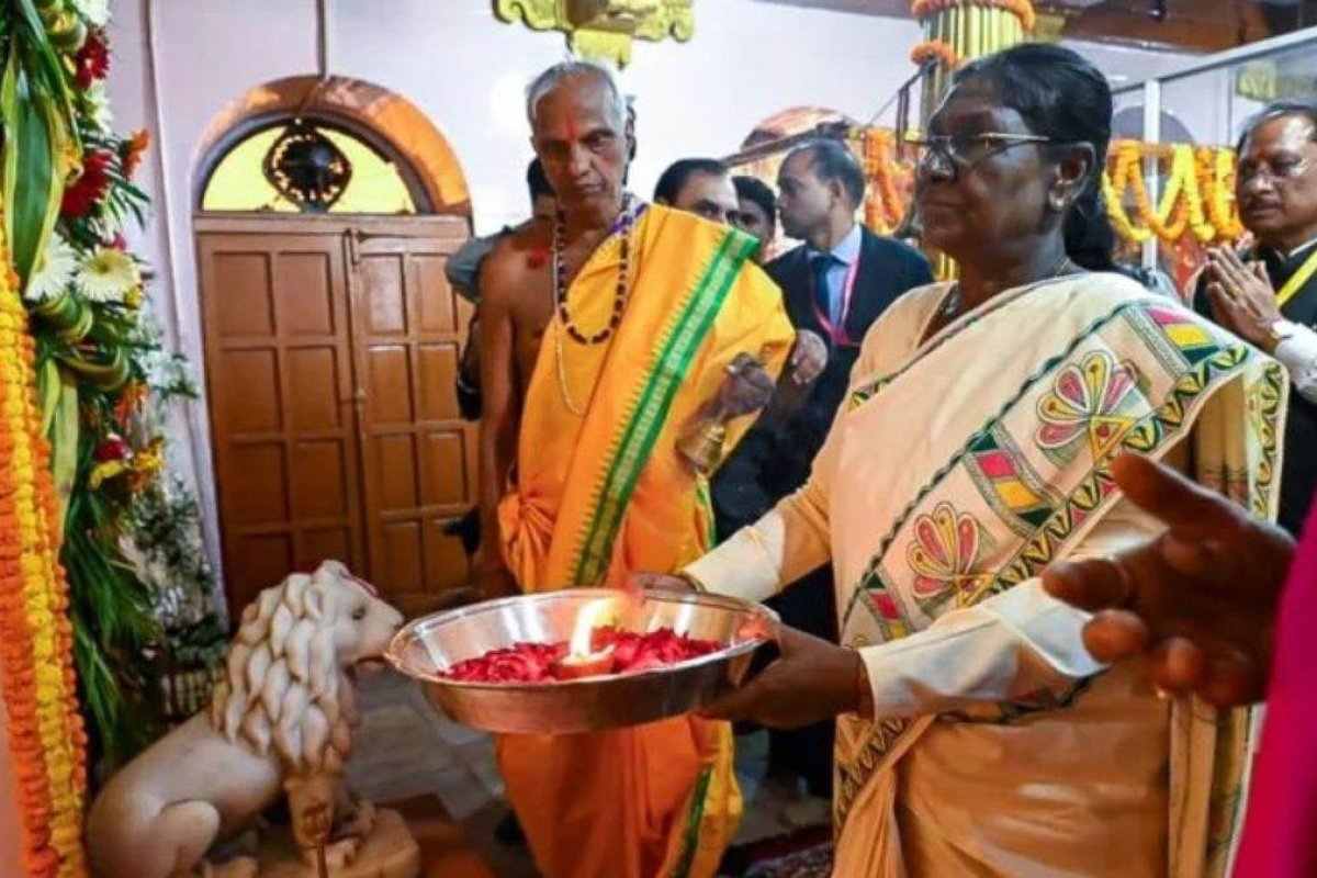Bastar Muria Darbar - बस्तर के मुरिया दरबार में भावुक हुईं राष्ट्रपति द्रौपदी मुर्मू, बोलीं- 'मैं भी गांव के मुखिया की बेटी हूं'