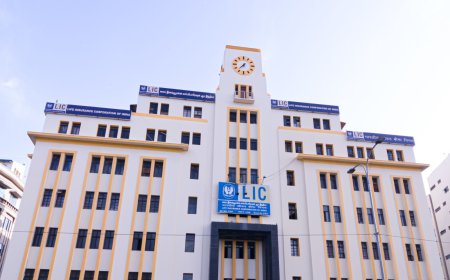Ghaziabad Consumer Court: गाजियाबाद उपभोक्ता आयोग का LIC को सख्त आदेश, नॉमिनी को 30 दिन में दें ₹10 लाख का क्लेम