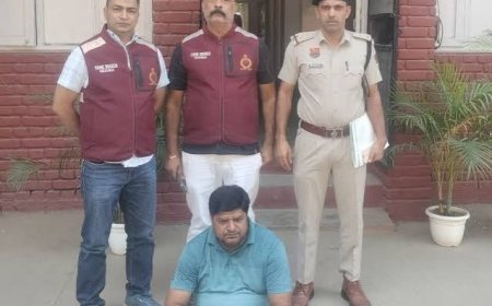 Faridabad Crime News: बल्लभगढ़ की मुकेश कॉलोनी में पुलिस का छापा, 2496 किलो विस्फोटक सामग्री बरामद; हाथरस से जुड़ा नेटवर्क