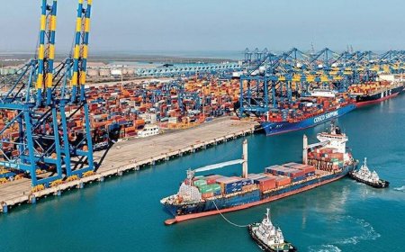 Adani Ports Q2 Results - दूसरी तिमाही में नेट प्रॉफिट 18% बढ़कर ₹3,682 करोड़ हुआ, FY27 गाइडेंस में भी इजाफा