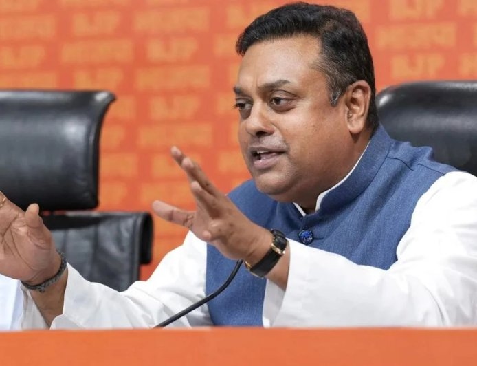 BJP vs Congress: संबित पात्रा ने राहुल गांधी पर साधा निशाना, कहा- लोकतांत्रिक जनादेश को नकार कर सत्ता परिवर्तन की हो रही कोशिश