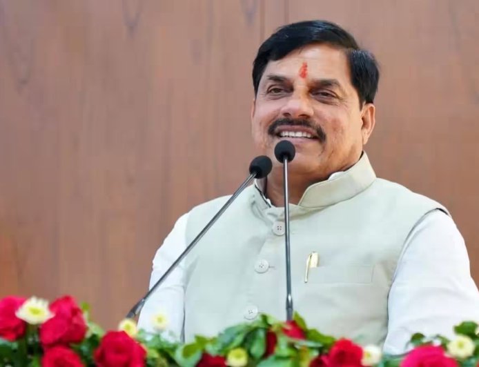 Ladli Behna Yojana: क्या बंद होगी लाड़ली बहना योजना? सीएम मोहन यादव के बयान के बाद सियासी सरगर्मी तेज, जानें हकीकत