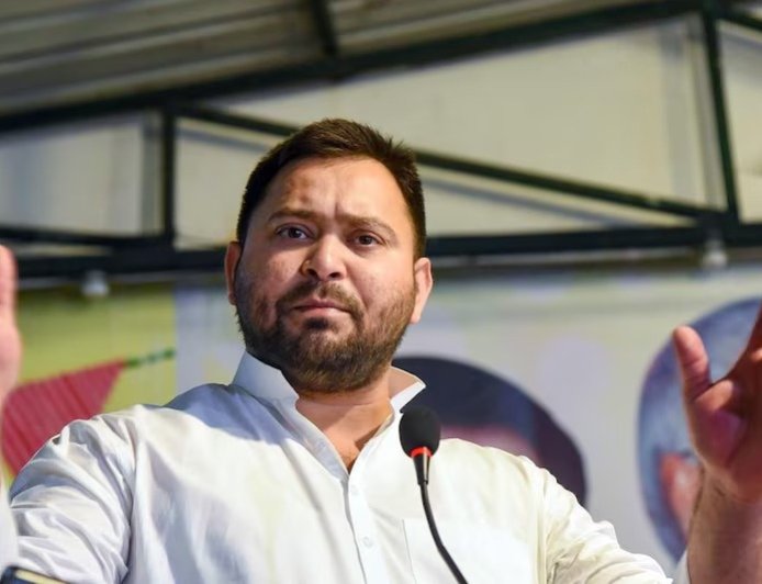 Tejashwi Yadav On MLC Election - शिक्षक और स्नातक चुनाव में भाजपा के 30 साल पुराने गढ़ को तोड़ा, तेजस्वी यादव का दावा